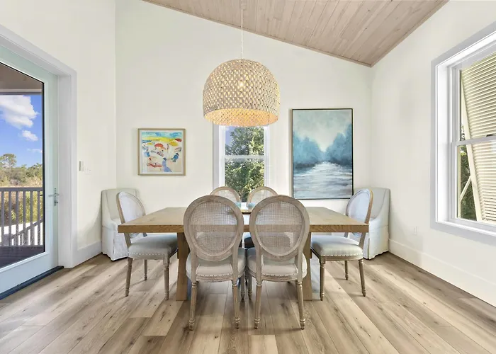 Luxury 4br, Across Street From Beach, Sleeps 10! Gulf Shores