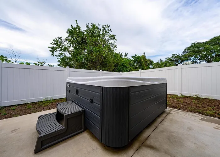 Luxury 4br Across Street From New Hot Tub! * Gulf Shores